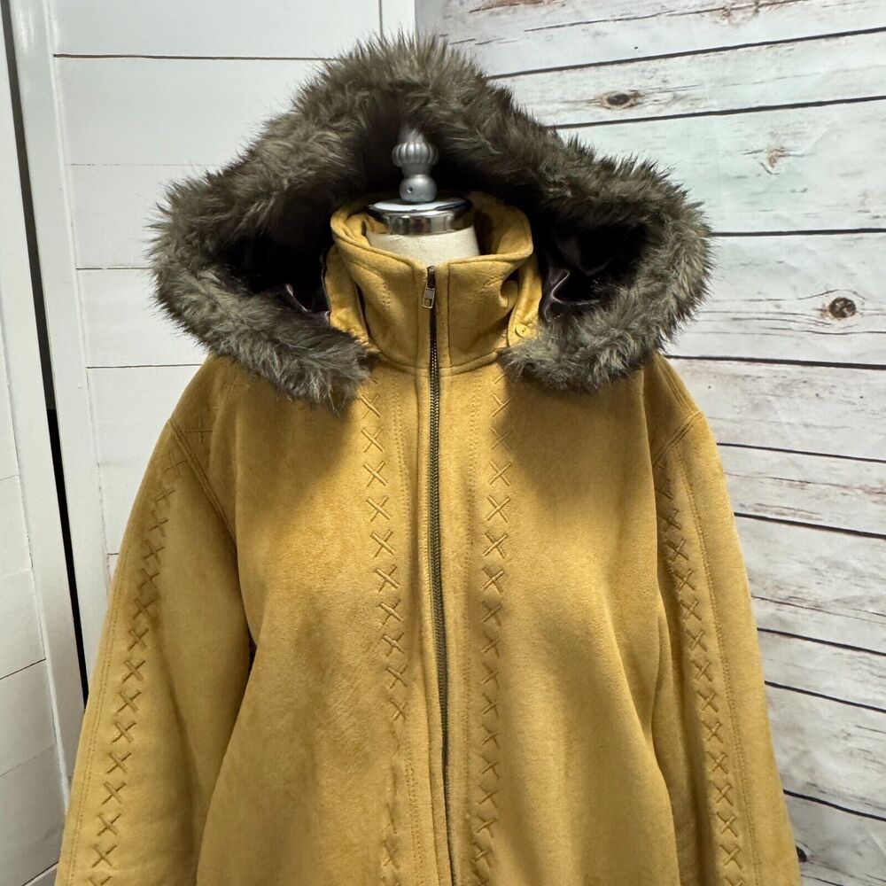 Coldwater Creek Wolf Coat Jacket Tan Faux Suede Lined Full Zip Fur Hooded Medium - Picture 6 of 14
